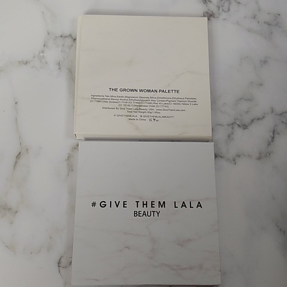 BROWN & Red Eyeshadow Palette The Grown Woman Palette - Give Them Lala Beauty - Picture 4 of 5